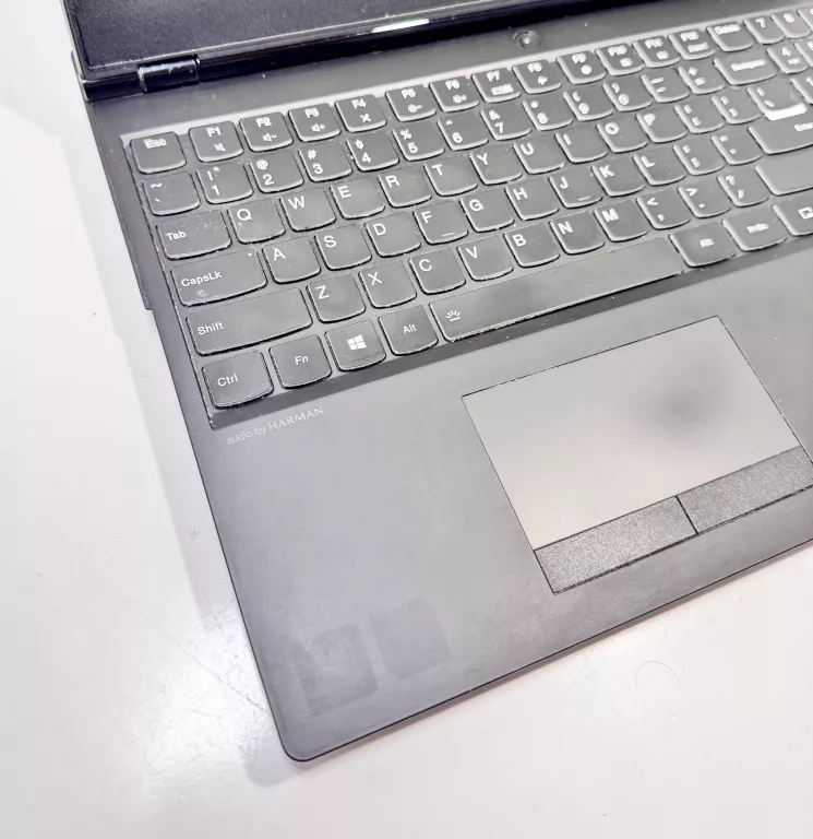 LAPTOP LENOVO LEGION Y530-15ICH 15,6 " INTEL CORE I7 8 GB / 1000 GB CZARNY
