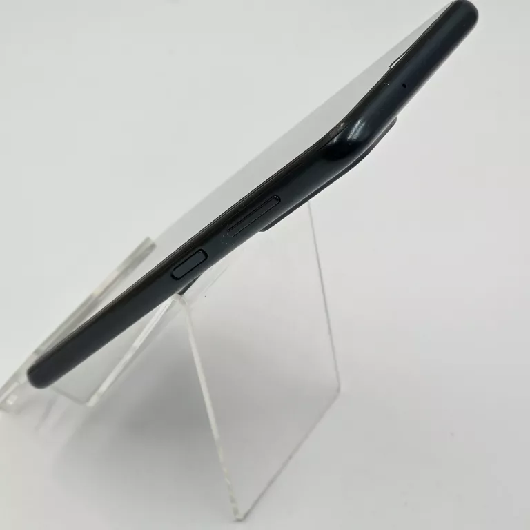 telefon-samsung-galaxy-m13-4gb64gb-przekatna-ekranu-660