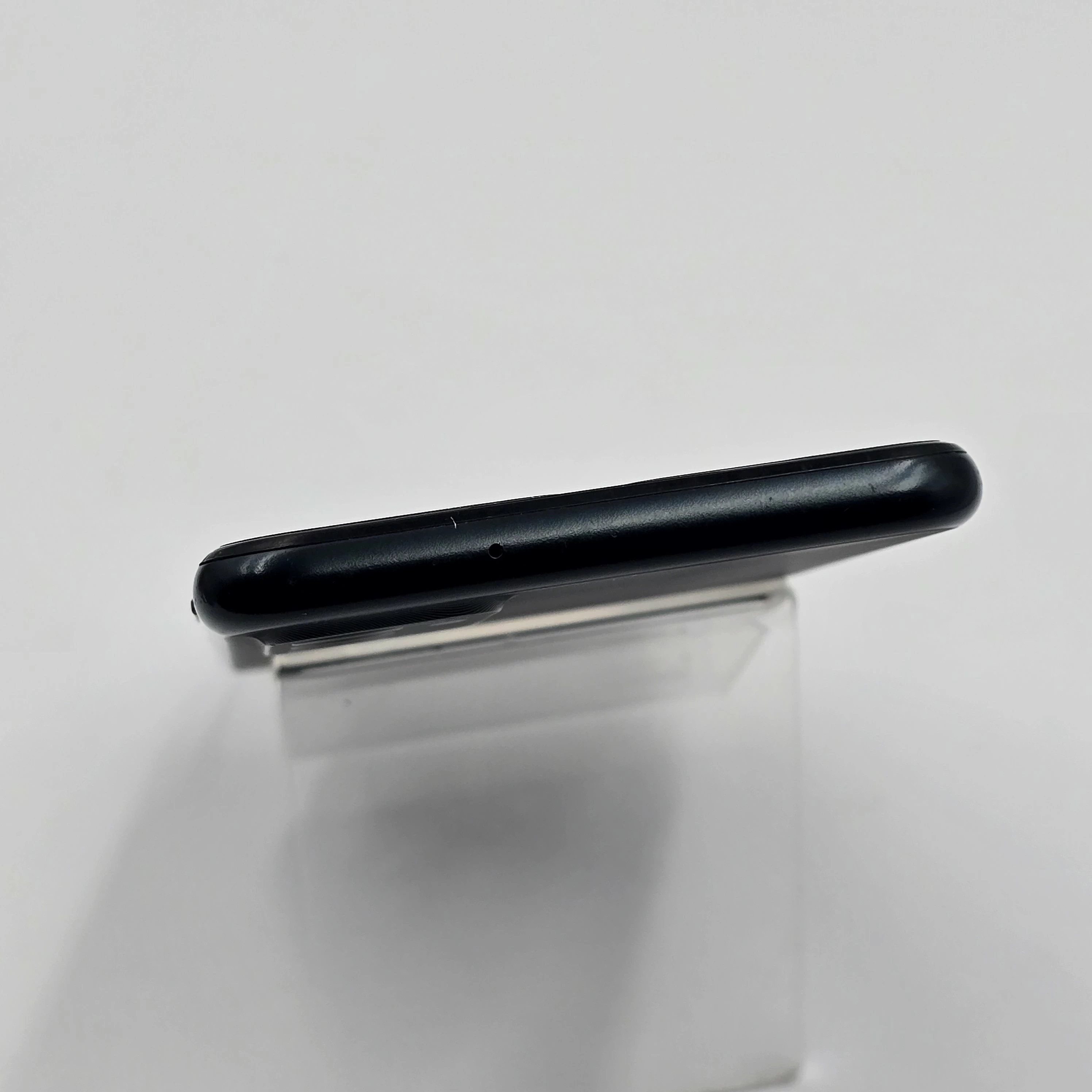 telefon-samsung-galaxy-m13-4gb64gb-typ-202685-212929