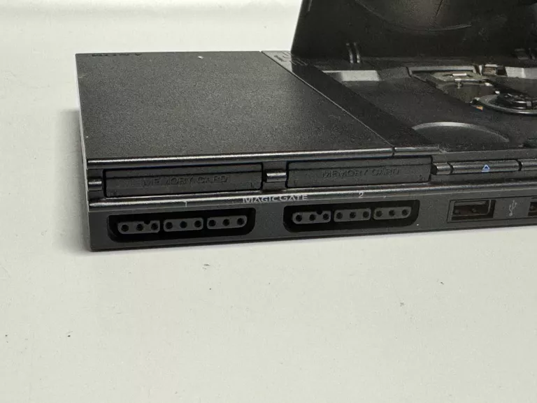 KONSOLA PLAYSTATION 2 SLIM 2X PAD 2X KARTY PAMIĘCI