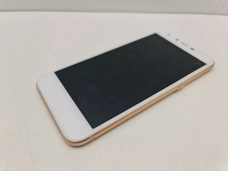 SMARTFON ARCHOS AC55 SEDC 2GB/32GB ZŁOTY