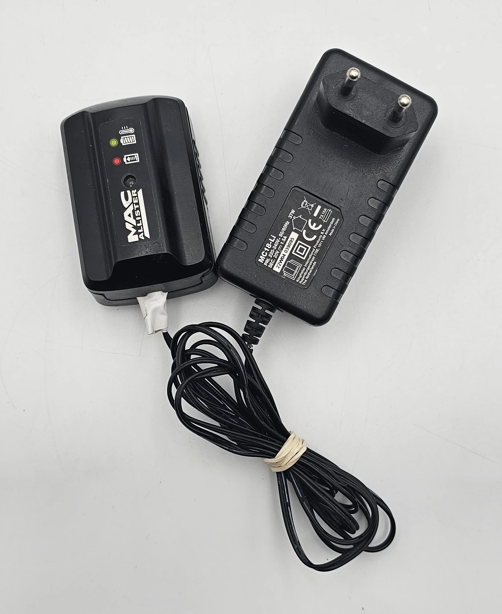 macallister-wkretarka-mscd18-li-2-i-latarka-mst18-li-2x-aku-ladowarka-ean-gtin-5063022041845