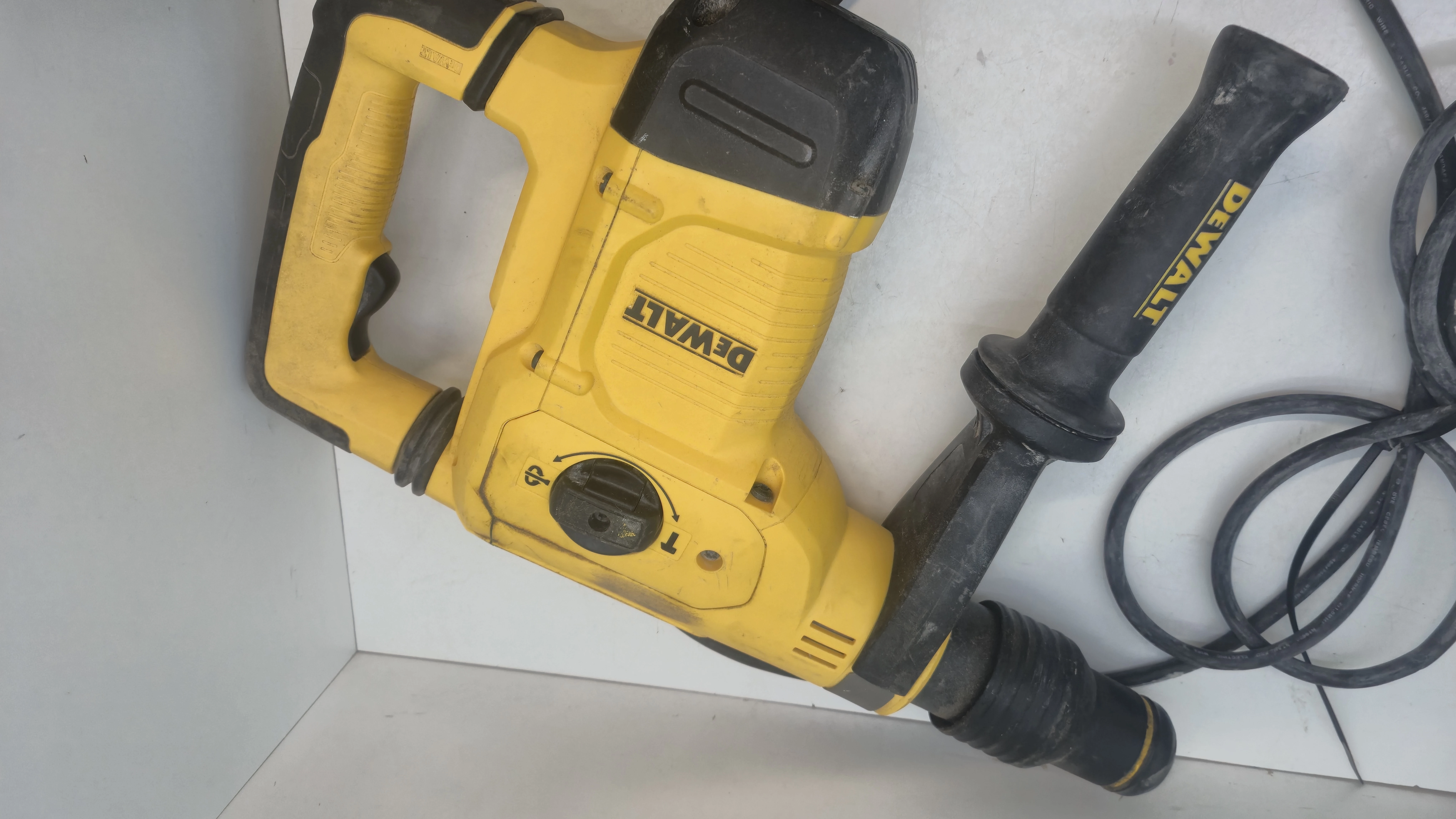 mlotowiertarka-dewalt-d25810-qs-rodzaj-uchwytu-205149-222645