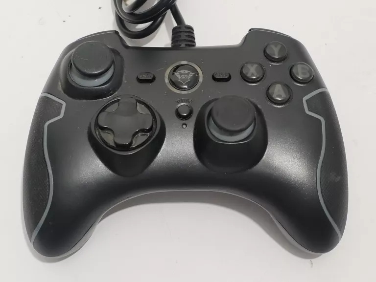 PAD PRZEWODOWY DO PS3/PC TRUST MODEL NOMAD GXT 560