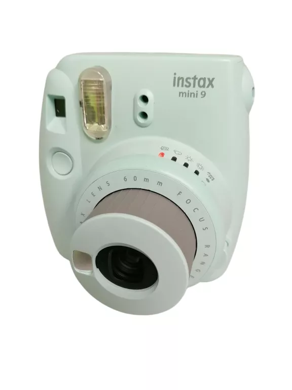 APARAT FUJIFILM INSTAX MINI 9 JASNONIEBIESKI + FUTERAŁ