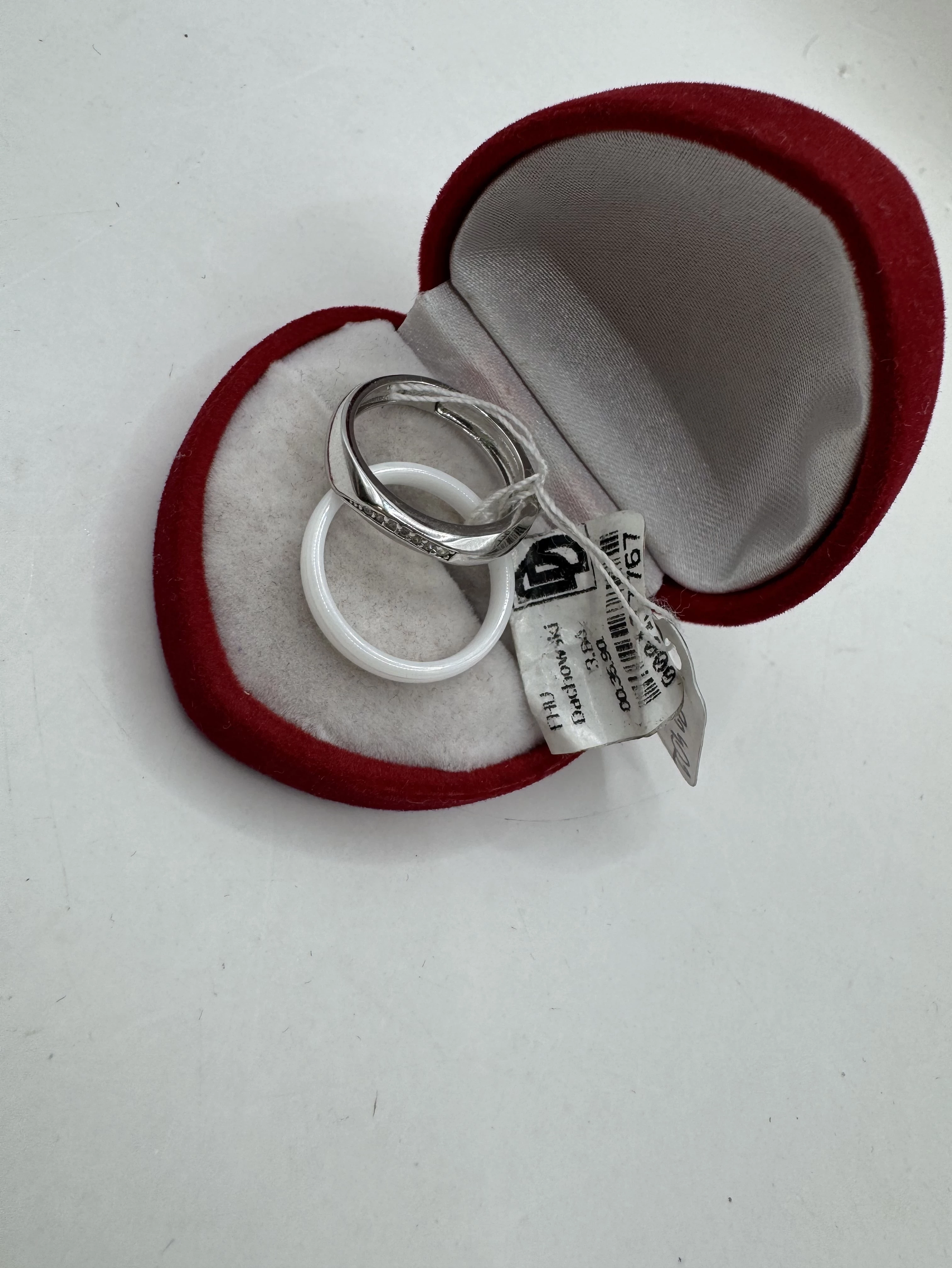 srebrny-pierscionek-z-biala-ceramika-r-10-waga-380-g-rodzaj-2205-16