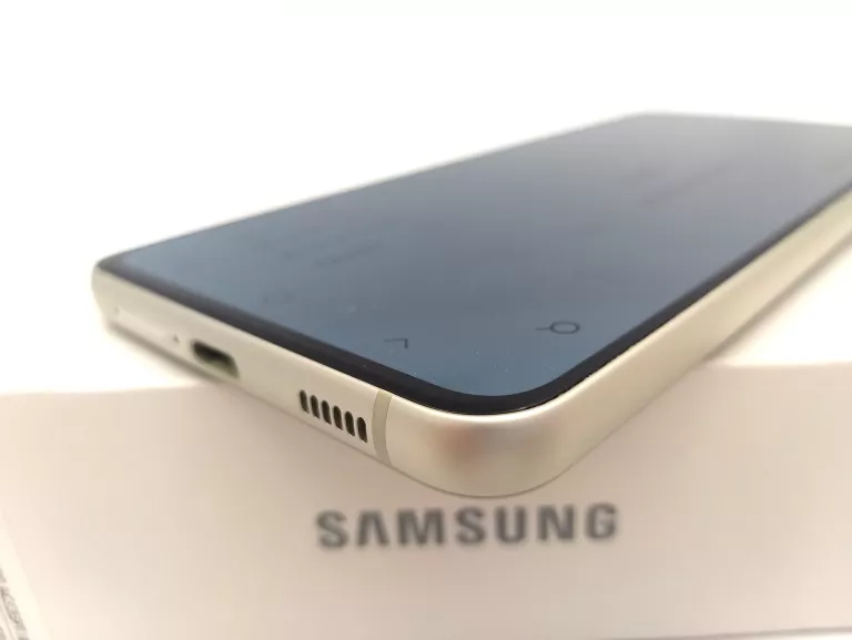 TELEFON SAMUSNG S21 FE 6/128 GB OLIWKOWY