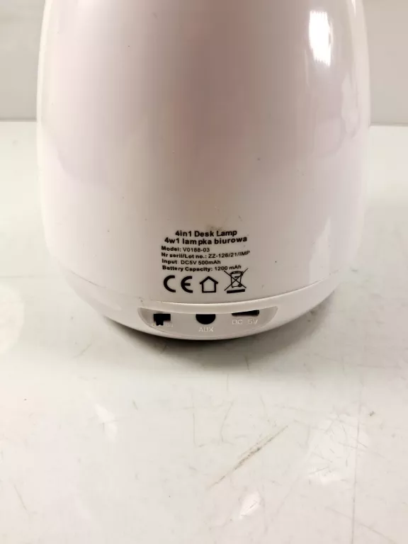 LAMPKA WIELOFUNKCYJNA 4W1