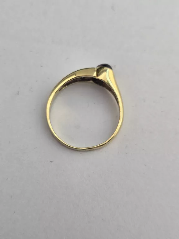 zloty-pierscionek-z-bordowo-fioletowym-kamieniem-585-p14k-r16-kamien-17088-4194304