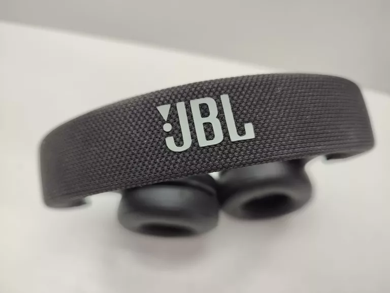 SŁUCHAWKI NAUSZNE PRZEWODOWE JBL E35 Z KABLEM W POKROWCU