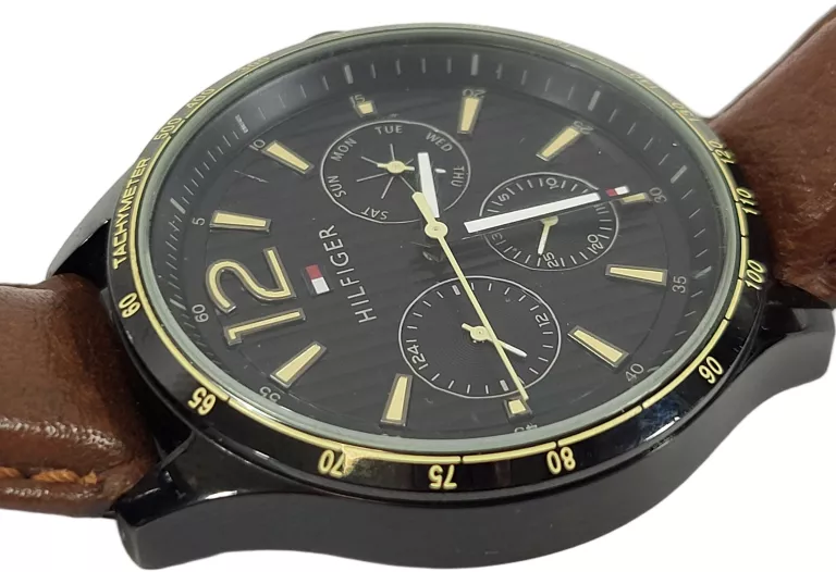 ZEGAREK MĘSKI KWARCOWY TOMMY HILFIGER 1791470 5 BAR