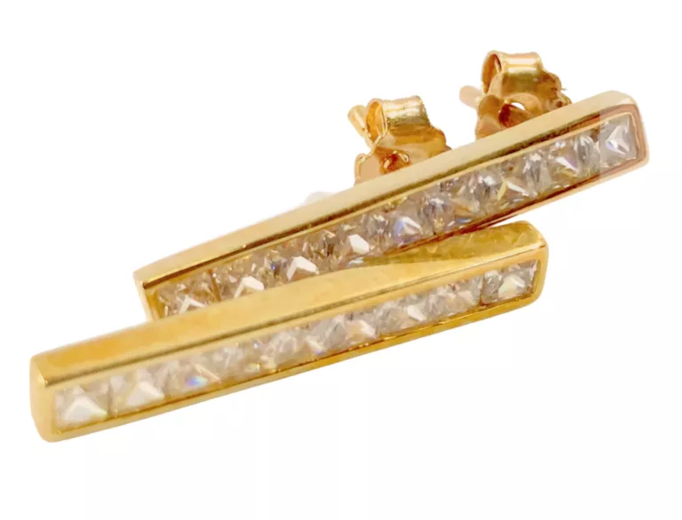 urocze-kolczyki-zlote-9k-p375-160-g-motyw-129129-246990