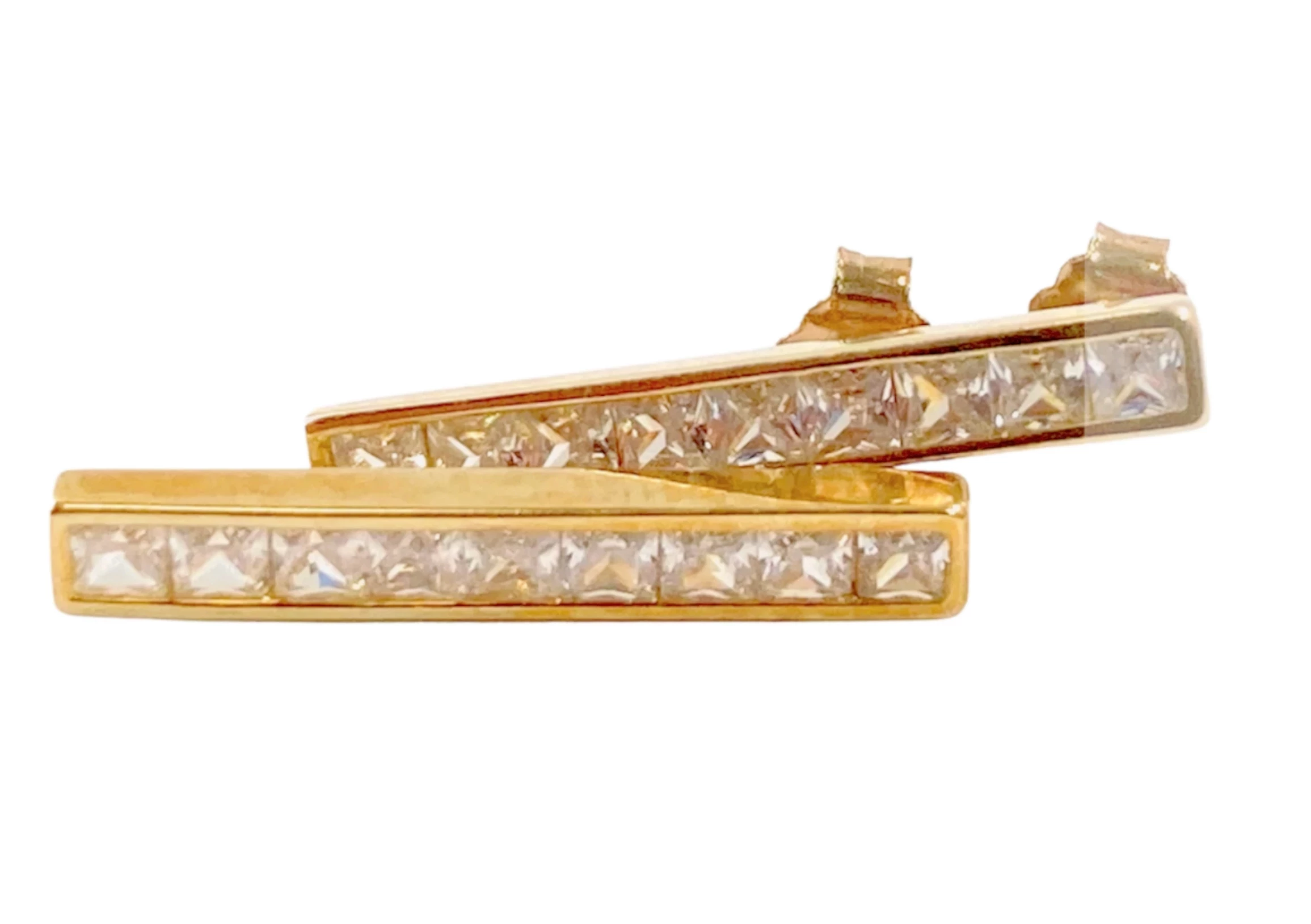 urocze-kolczyki-zlote-9k-p375-160-g-material-15835-2