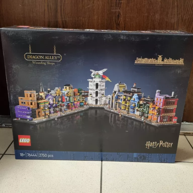 KLOCKI LEGO HARRY POTTER 76444 MAGICZNE SKLEPY NA ULICY POKĄTNEJ
