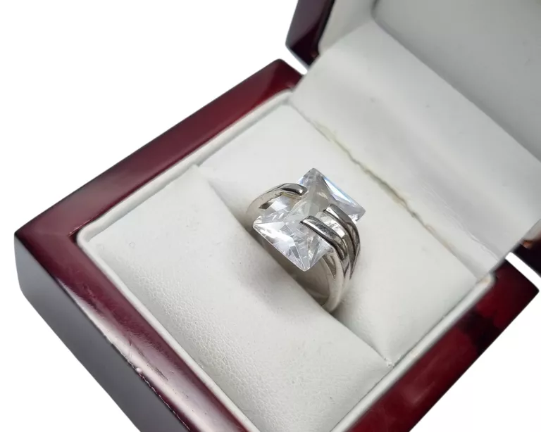 SREBRNY PIERŚCIONEK Z DUŻYM KAMIENIEM 5,52G | 925 | R9