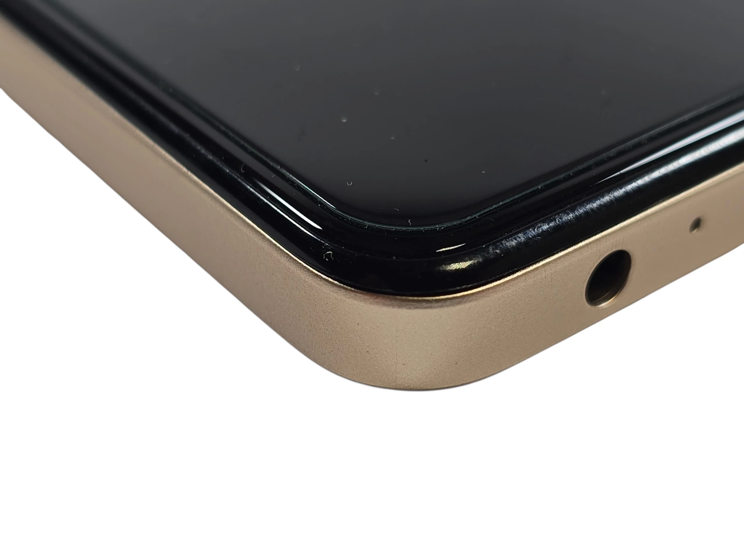 zte-blade-v60-vita-przekatna-ekranu-672