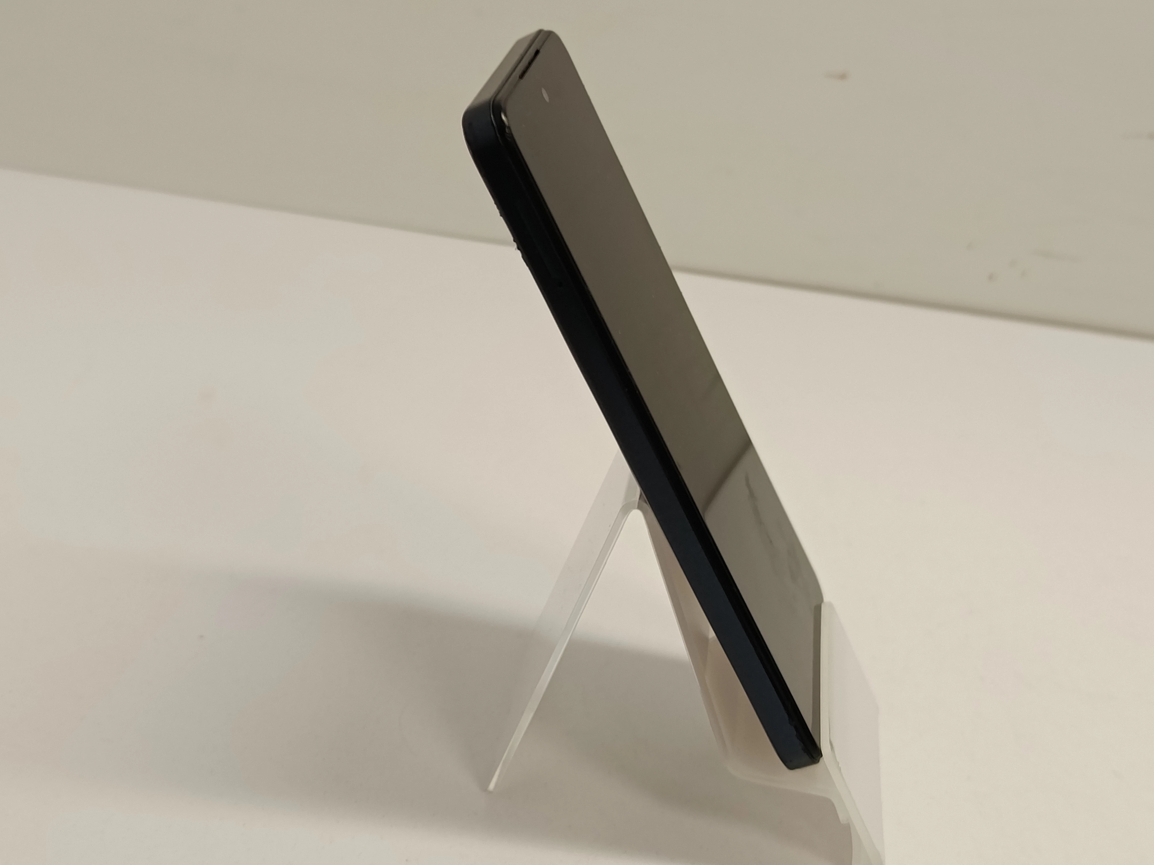 telefon-infinix-smart-8-kod-producenta-x6525-643