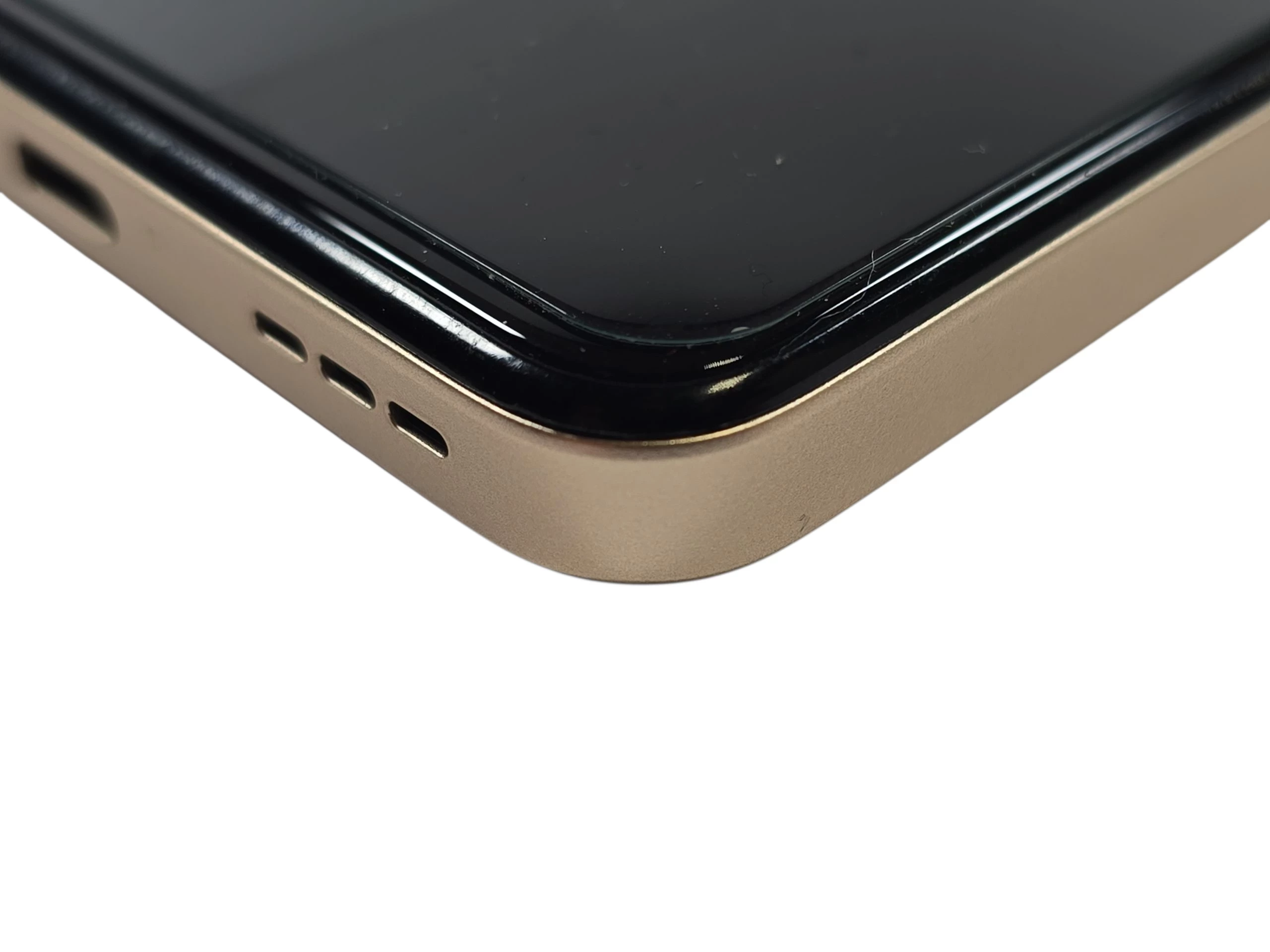 zte-blade-v60-vita-stan-11323-2