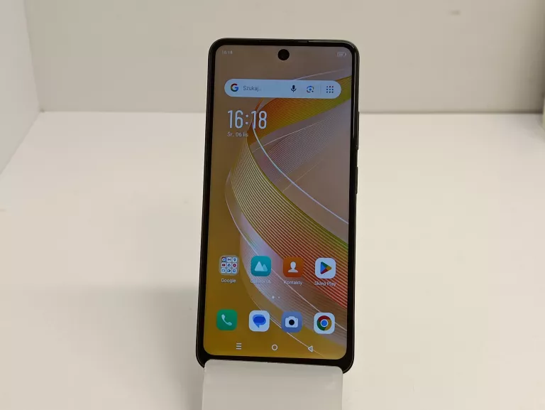 TELEFON INFINIX SMART 8