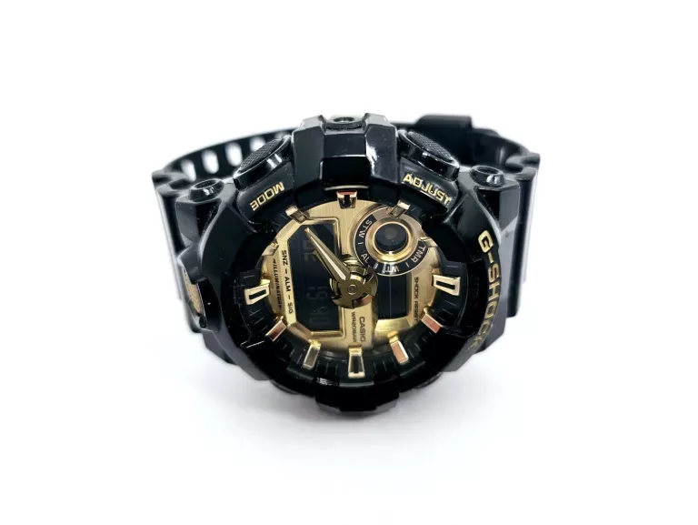 ZEGAREK CASIO G-SHOCK GA-710GB-1AER