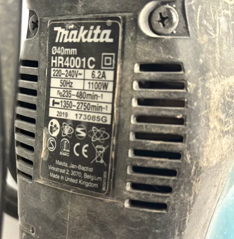 MŁOT UDAROWO-OBROTOWY MAKITA HR4001C 1100W