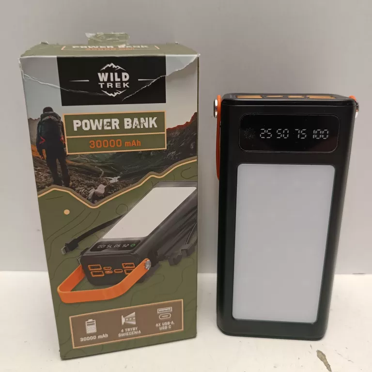 POWERBANK 30000MAH WILDTREK Z LATARKĄ