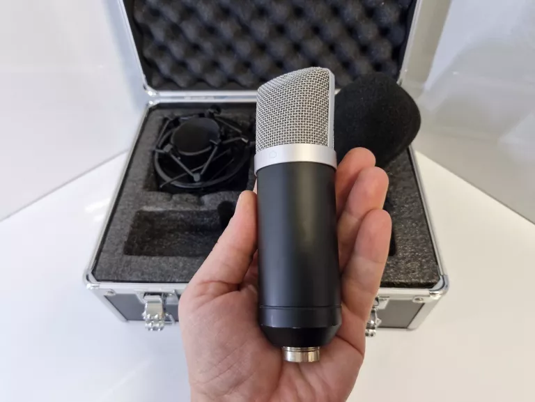 MIKROFON TRUST GXT 252 EMITA STREAMING MICROPHONE