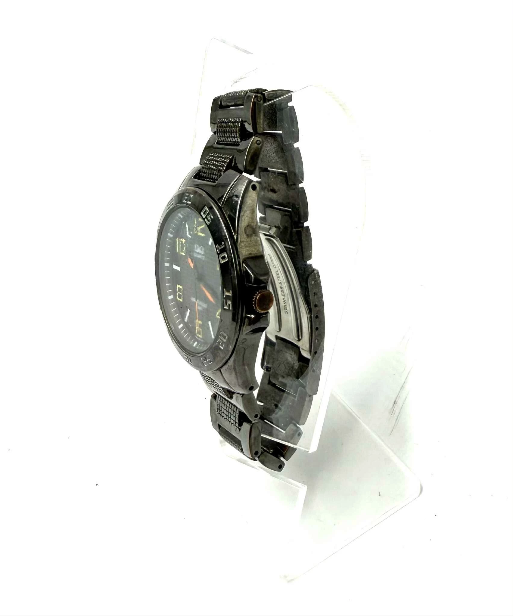 zegarek-quatrz-qq-water-resist-rodzaj-129220-1