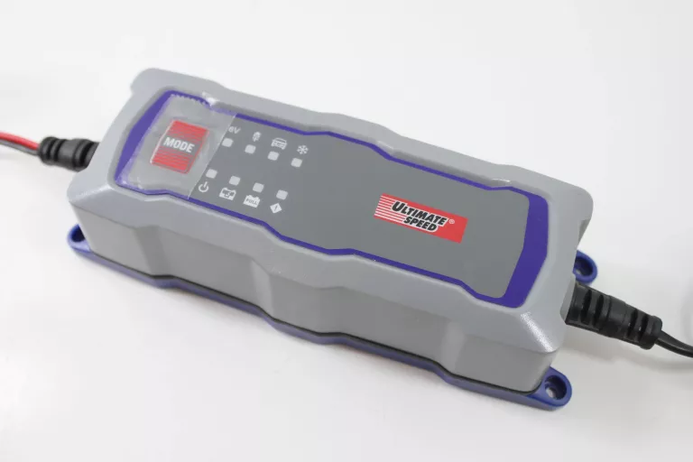 prostownik-automatyczny-do-samochodow-ulg-38-b1-ean-gtin-4019641039146