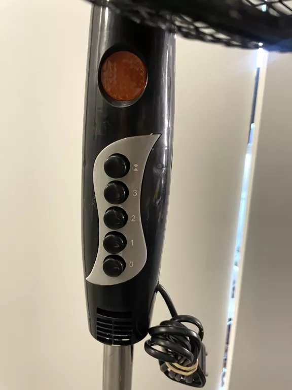 skan-wentylator-stojacy-czarny-ean-gtin-3276007041439