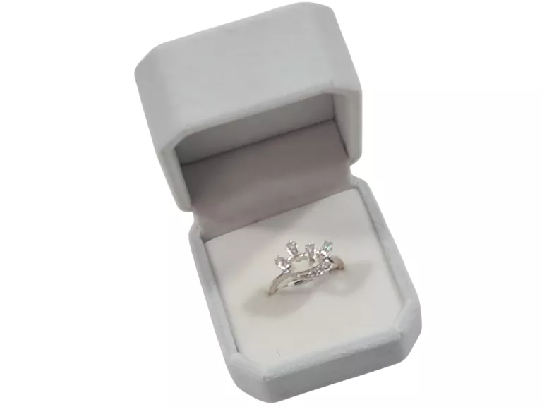 srebrny-blyszczacy-pierscionek-pr-925-277g-r-14-ean-gtin-4820008684820