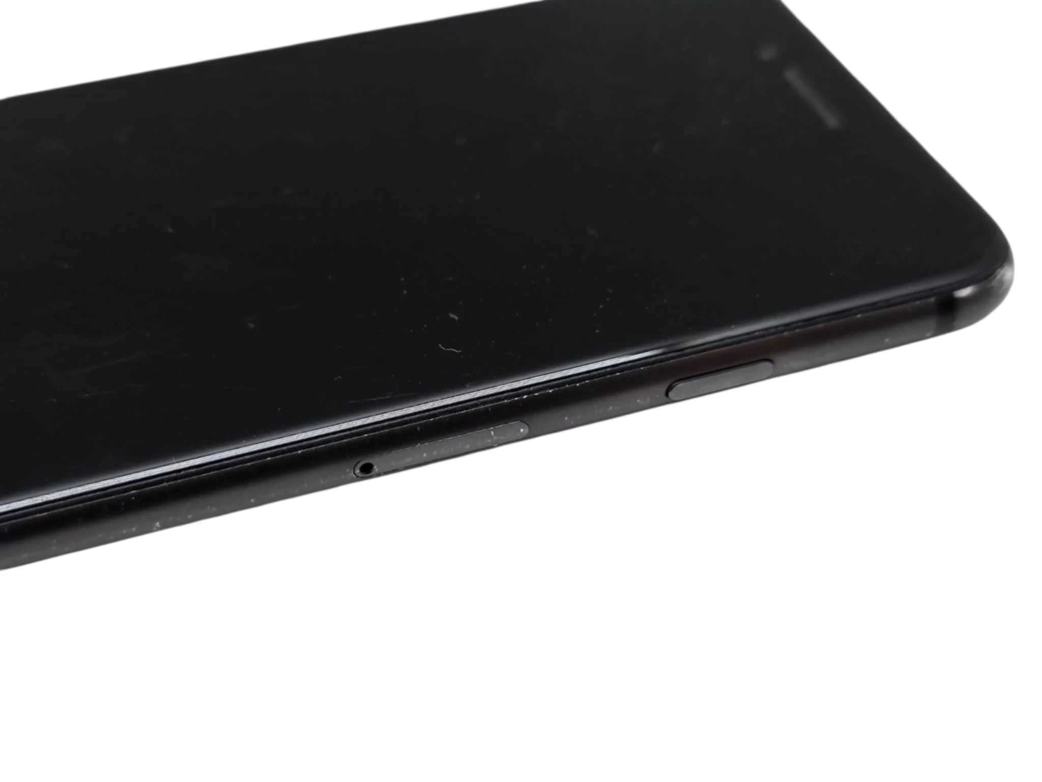 telefon-apple-iphone-8-2-gb-64-gb-4g-lte-czarny-75-kondycji-baterii-przekatna-ekranu-470