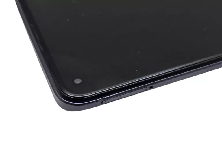 TELEFON REALME 8 6 GB / 128 GB 4G (LTE) CZARNY