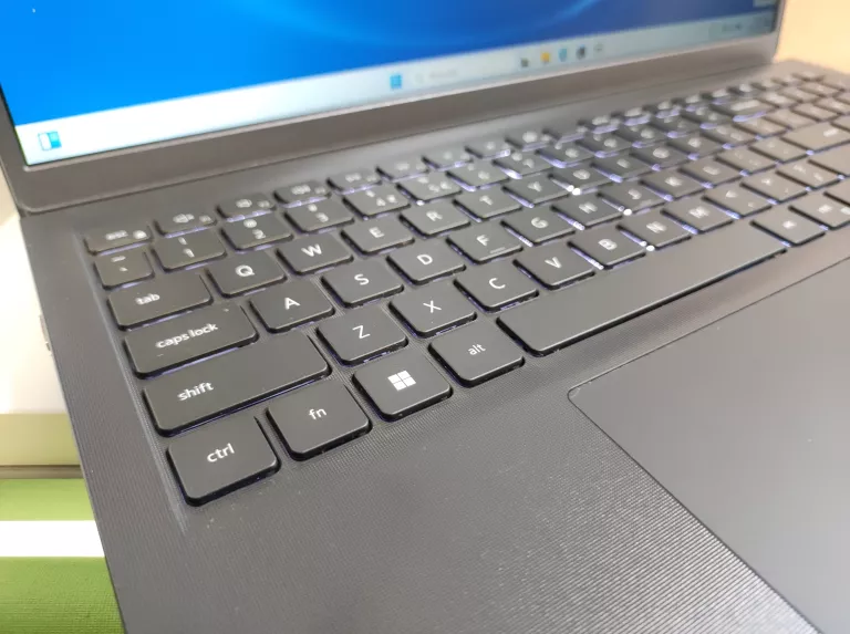 LAPTOP DELL VOSTRO 15 3510 ZOBACZ OKAZJA!