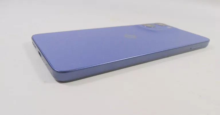TELEFON MOTO E15 2/64GB +PUD