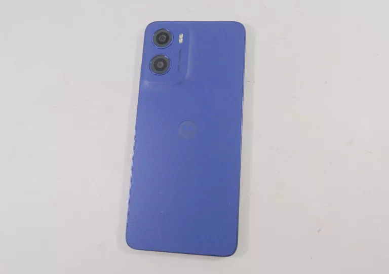 TELEFON MOTO E15 2/64GB +PUD