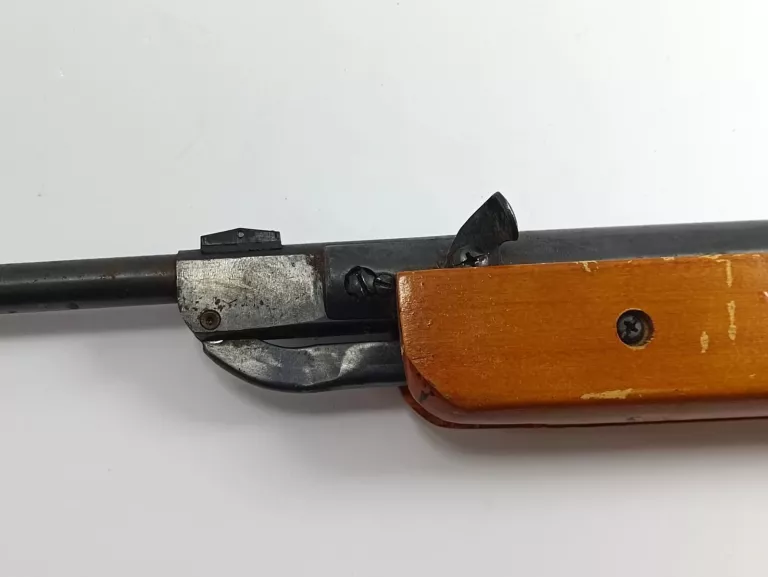 WIATRÓWKA KLASYCZNIE ŁAMANA B2-4 4,5 MM
