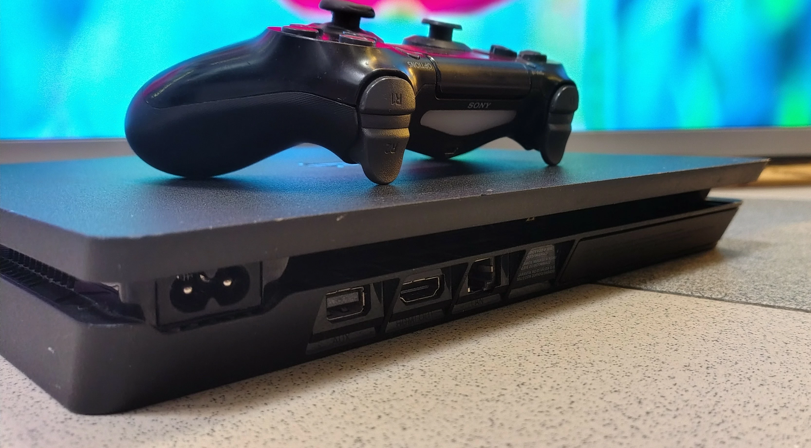 konsola-playstation-4-slim-500gb-ps4-plyta-god-of-war-kod-producenta-cuh-2216a