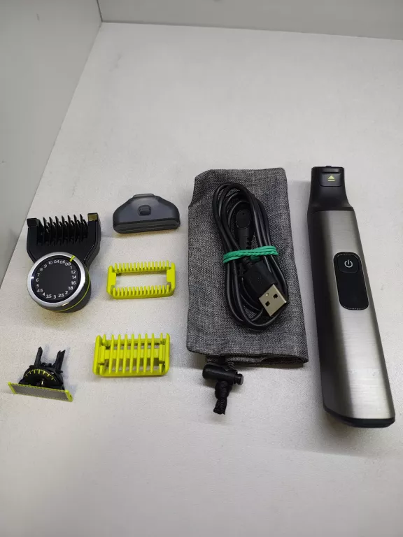 TRYMER PHILIPS ONEBLADE PRO QP6552-15