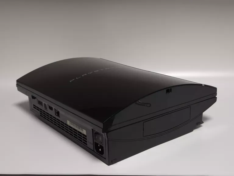 KONSOLA PLAYSTATION 3 FAT 80GB
