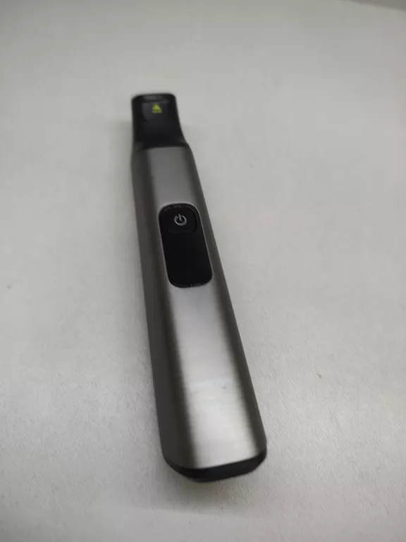 TRYMER PHILIPS ONEBLADE PRO QP6552-15