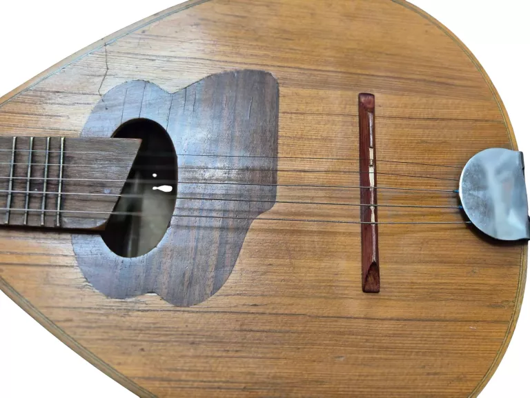 mandolina-fabryka-instrumentow-lutniczych-lubin-legnicki-1960r-lubanska-49-gryfow-sl