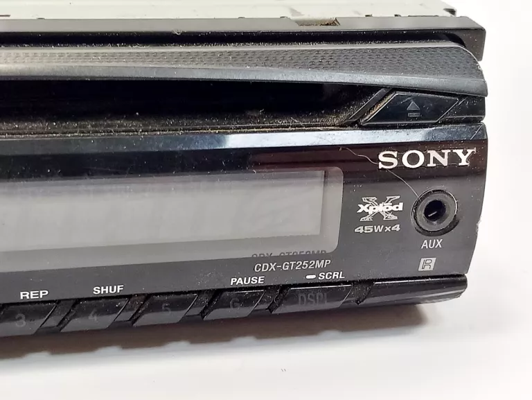RADIO SAMOCHODOWE SONY CDX-GT252MP AUX