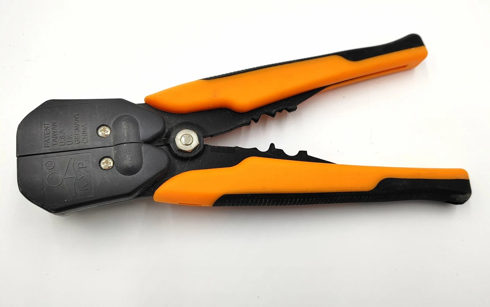 automatyczny-sciagacz-izolacji-neo-tools-01-500-stan-11323-2