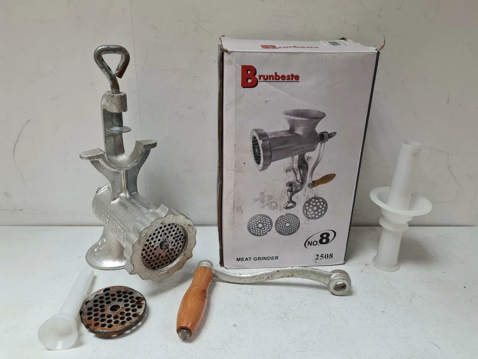 maszynka-do-miesa-8-brunbeste-2508-komplet-al-wp-7c-pultusk