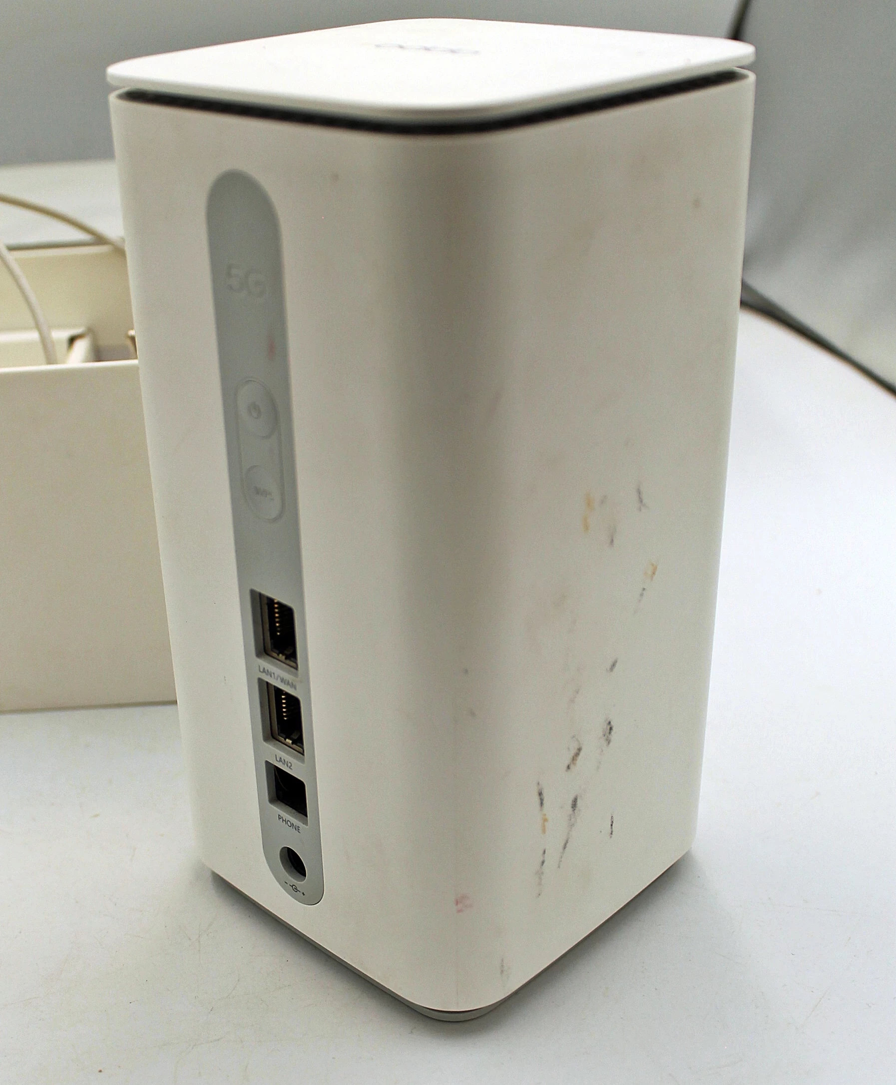 oppo-cpe-t1a-stacjonarny-router-5g-bialy-standard-pracy-bezprzewodowej-4451-131072