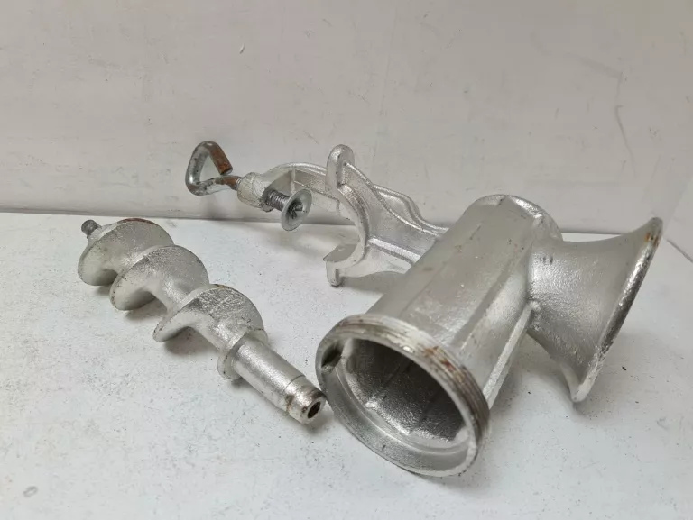 maszynka-do-miesa-8-brunbeste-2508-komplet-marka-248811-950114