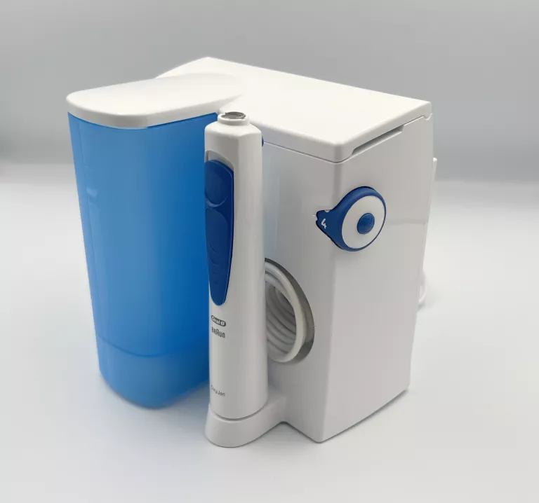 IRYGATOR ORAL-B PROFESSIONAL CARE OXYJET MD 20