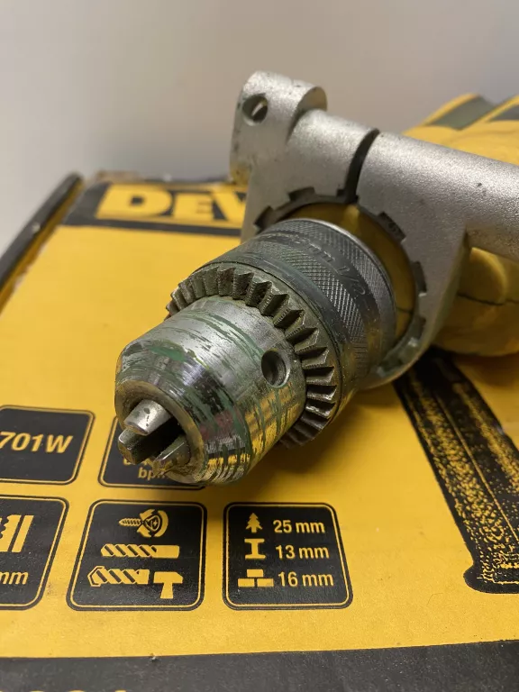 WIERTARKA DEWALT DWD024