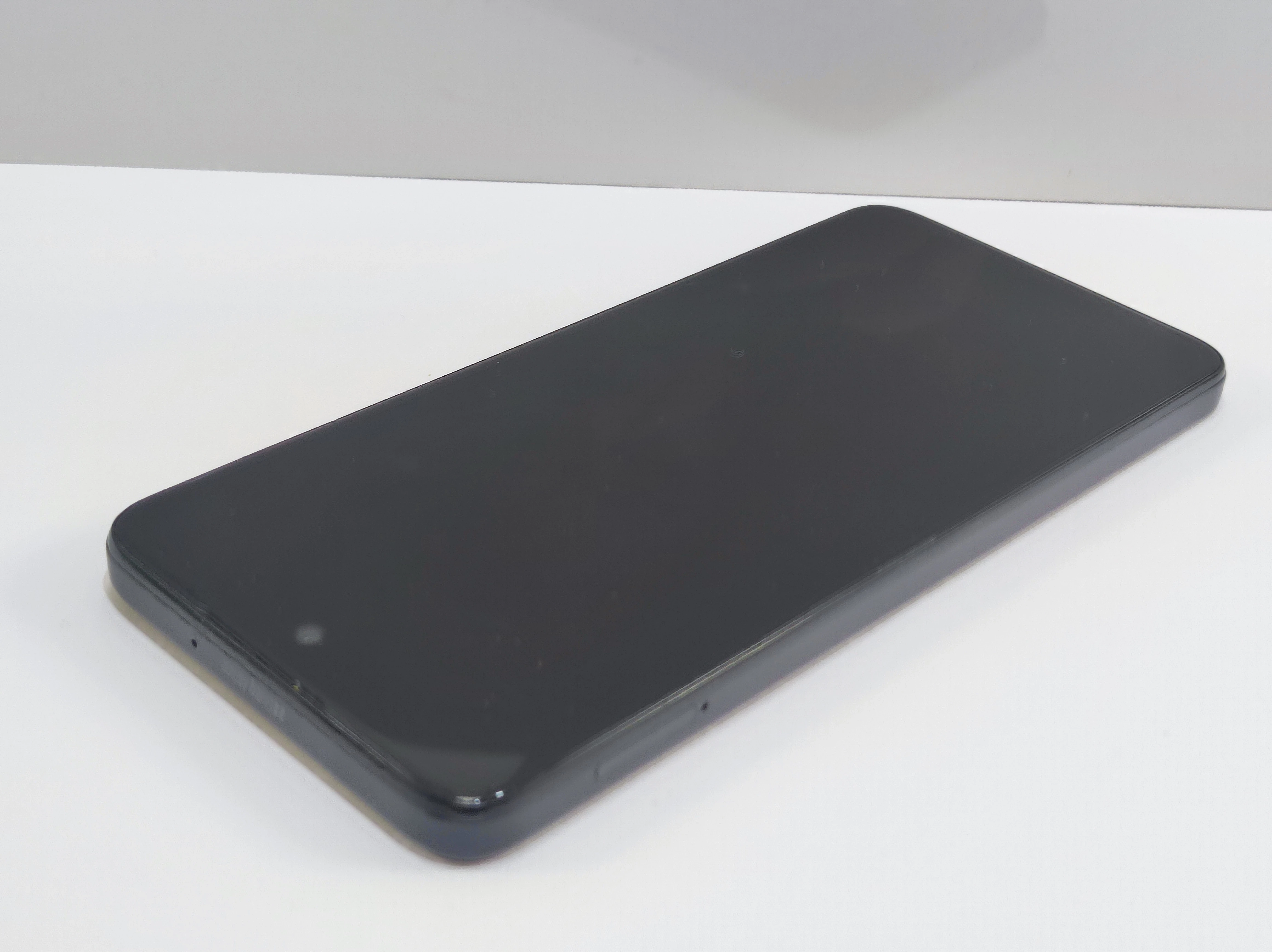 telefon-motorola-moto-g34-5g-4128gb-kod-producenta-xt2363-3